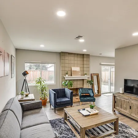 Stylish San Jose Retreat - 7 Mi To Downtown Villa
